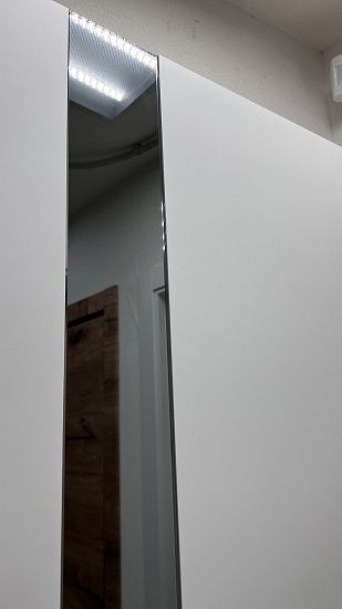 Межкомнатная дверь  